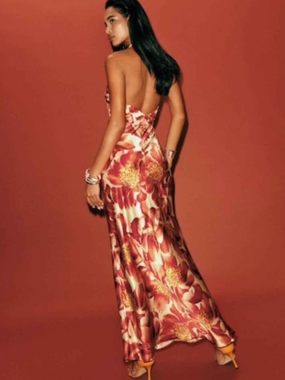 Reformation Daniela Silk Dress in Summer Day - Picture 3 of 5